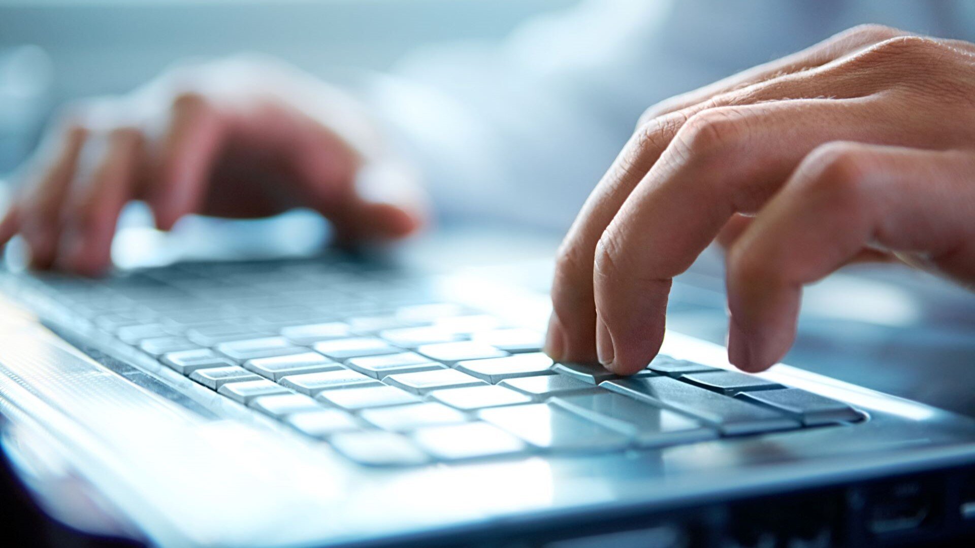 hands on keyboard